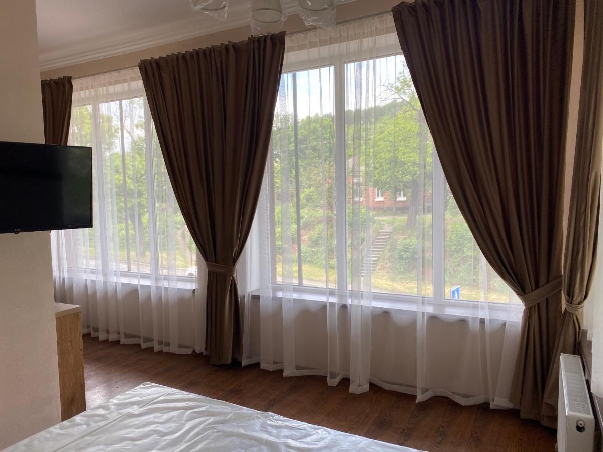 Grand Hotel Mohyliv-Podilskyi 외부 사진