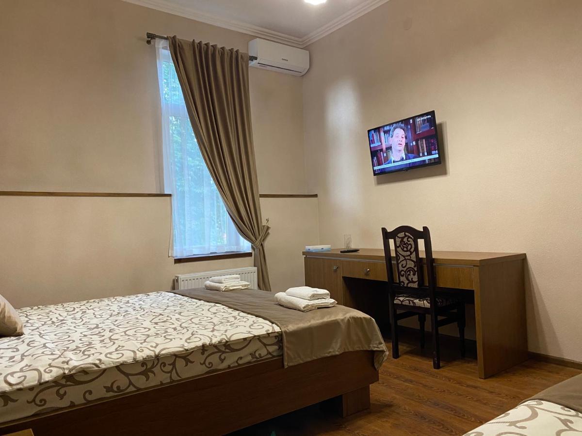 Grand Hotel Mohyliv-Podilskyi 외부 사진