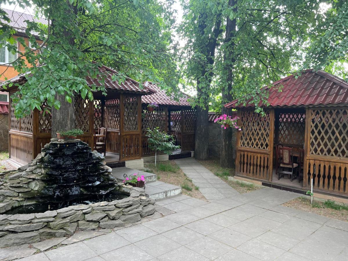 Grand Hotel Mohyliv-Podilskyi 외부 사진